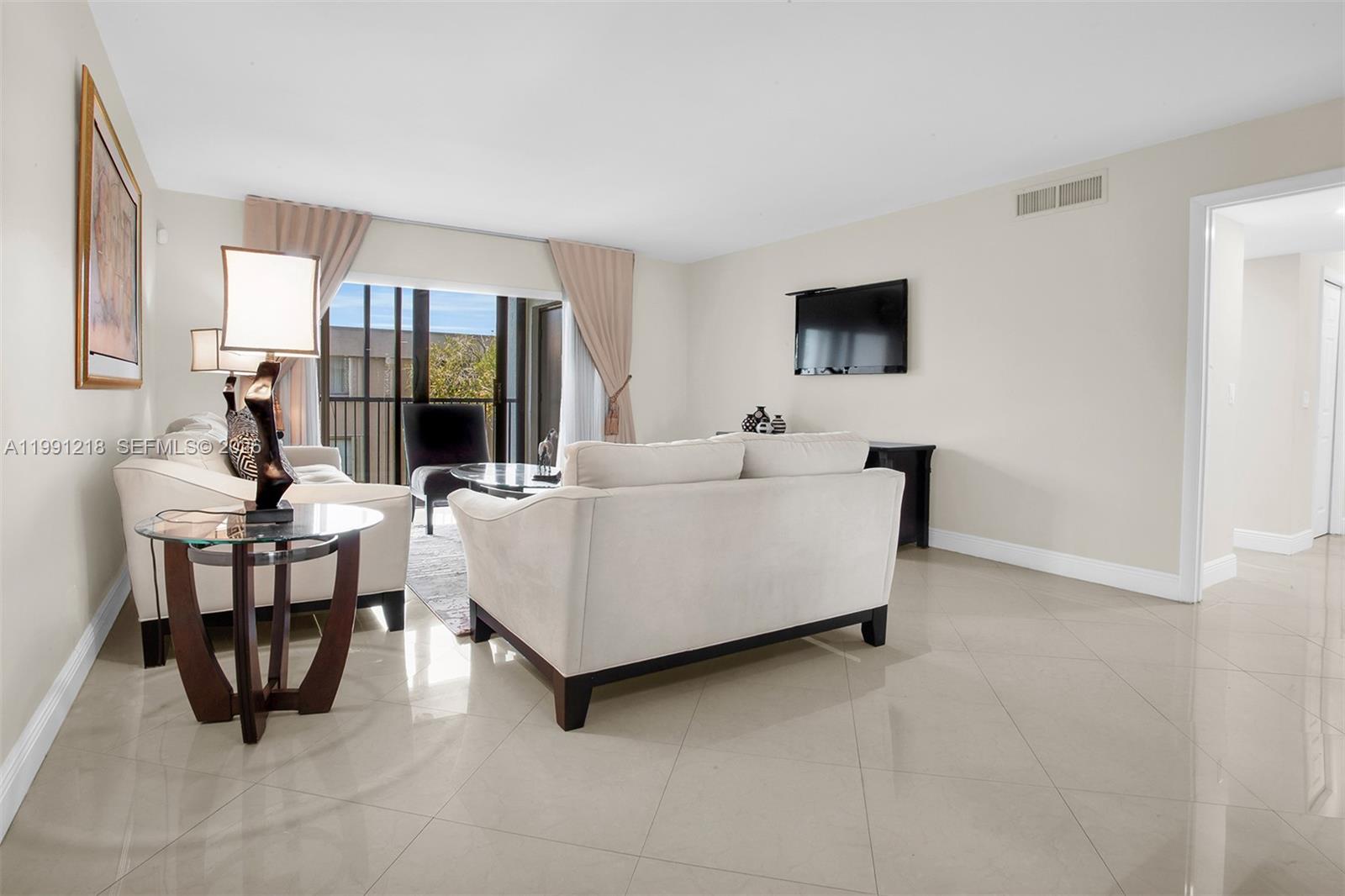 GARDENS AT BONAVENTURE 11 - Residential