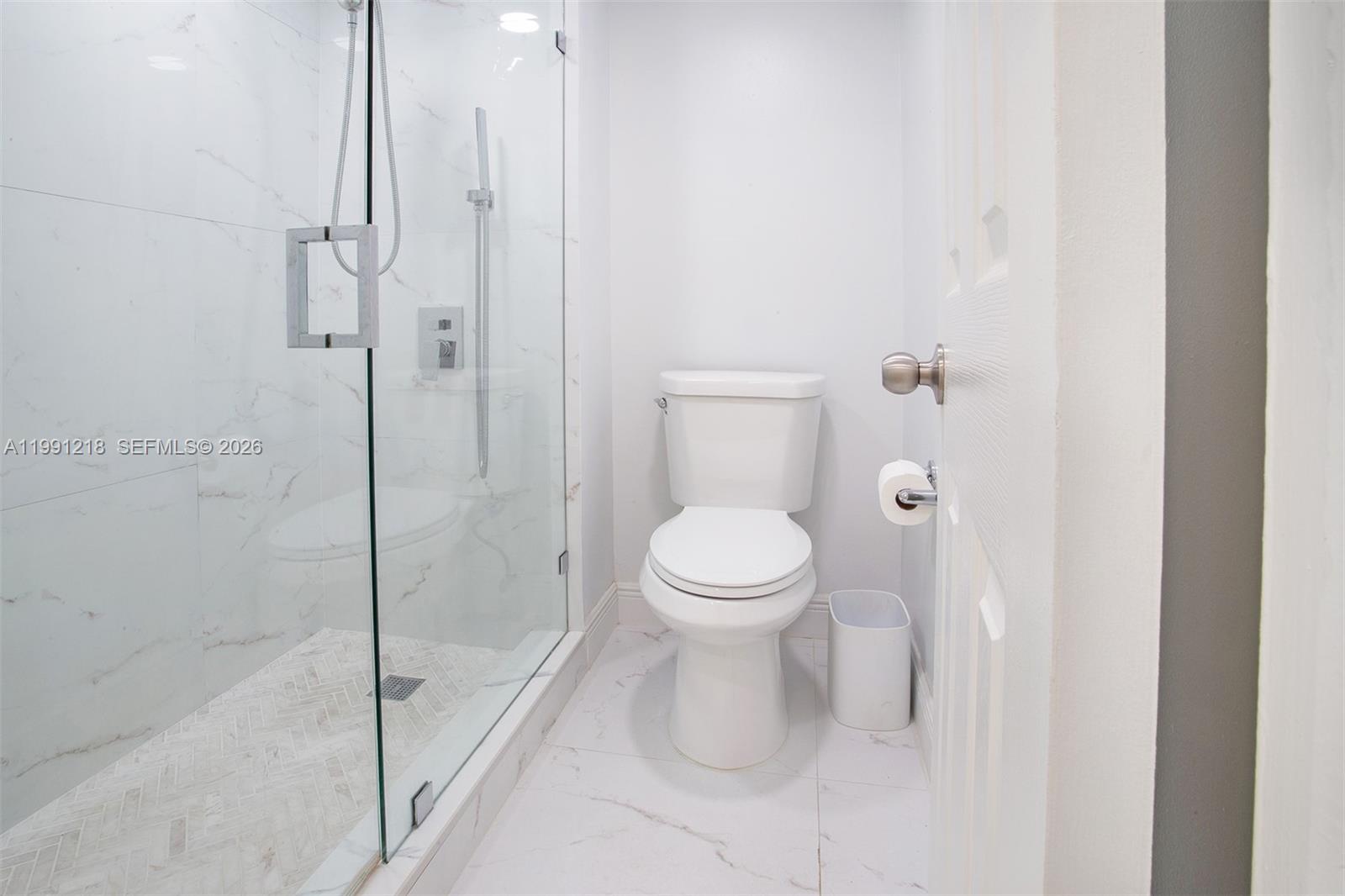 GARDENS AT BONAVENTURE 11 - Residential