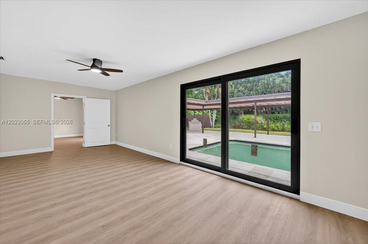PALM AIRE VILLAGE - Residential