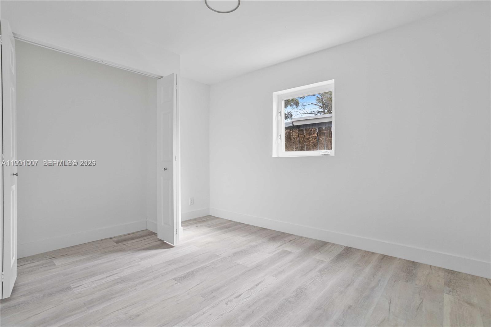 PLAYLAND ISLES - Residential