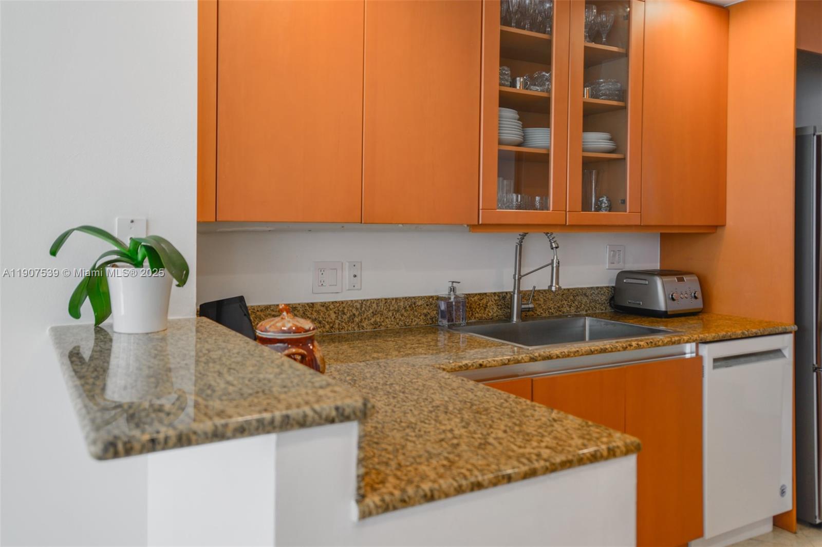 ATLANTIC III AT THE POINT - Residential