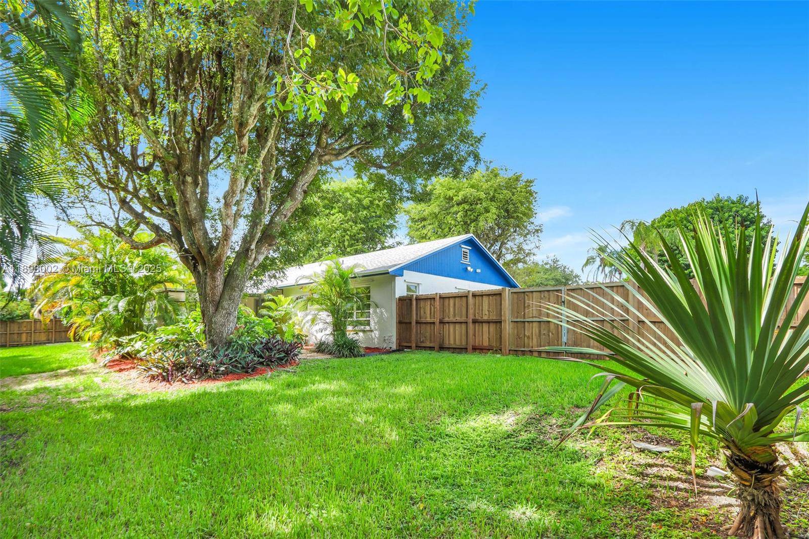 SECTION 21 BEL-AIRE - Residential
