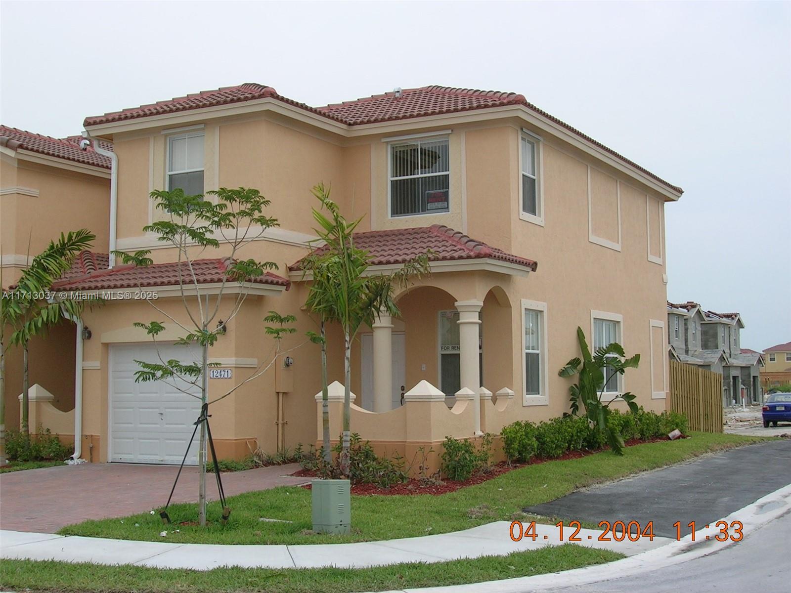 12471 Sw 124 Path, Miami, Broward County, Florida - 3 Bedrooms  
3 Bathrooms - 