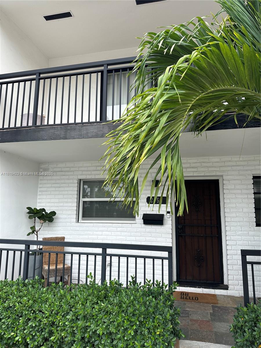 2159 Ne 122nd St 2159, North Miami, Miami-Dade County, Florida - 2 Bedrooms  
2 Bathrooms - 