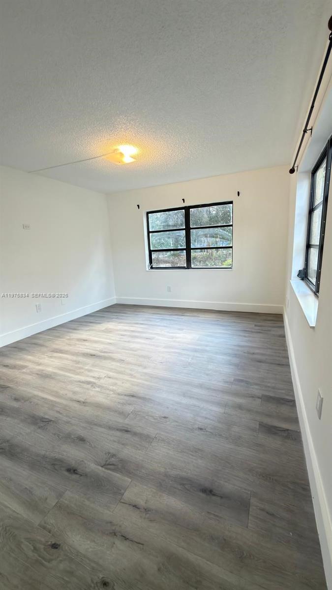 LAGO DEL REY CONDO #2 - Residential