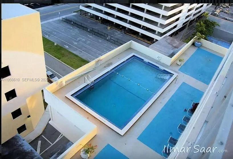 HOME TOWER CONDO - Residential