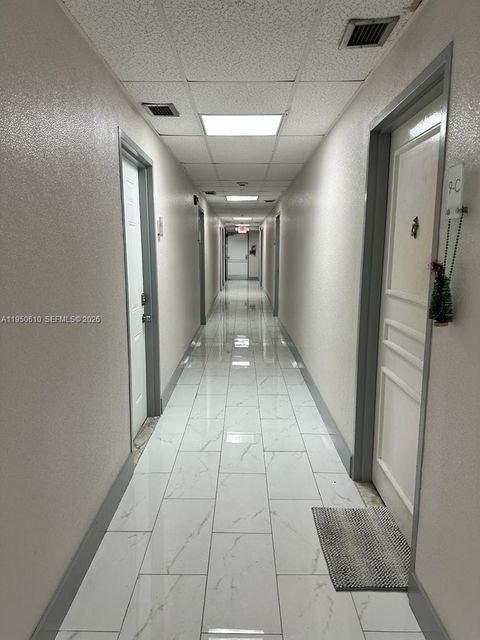 1720 Harrison St 9A Hollywood FL 33020