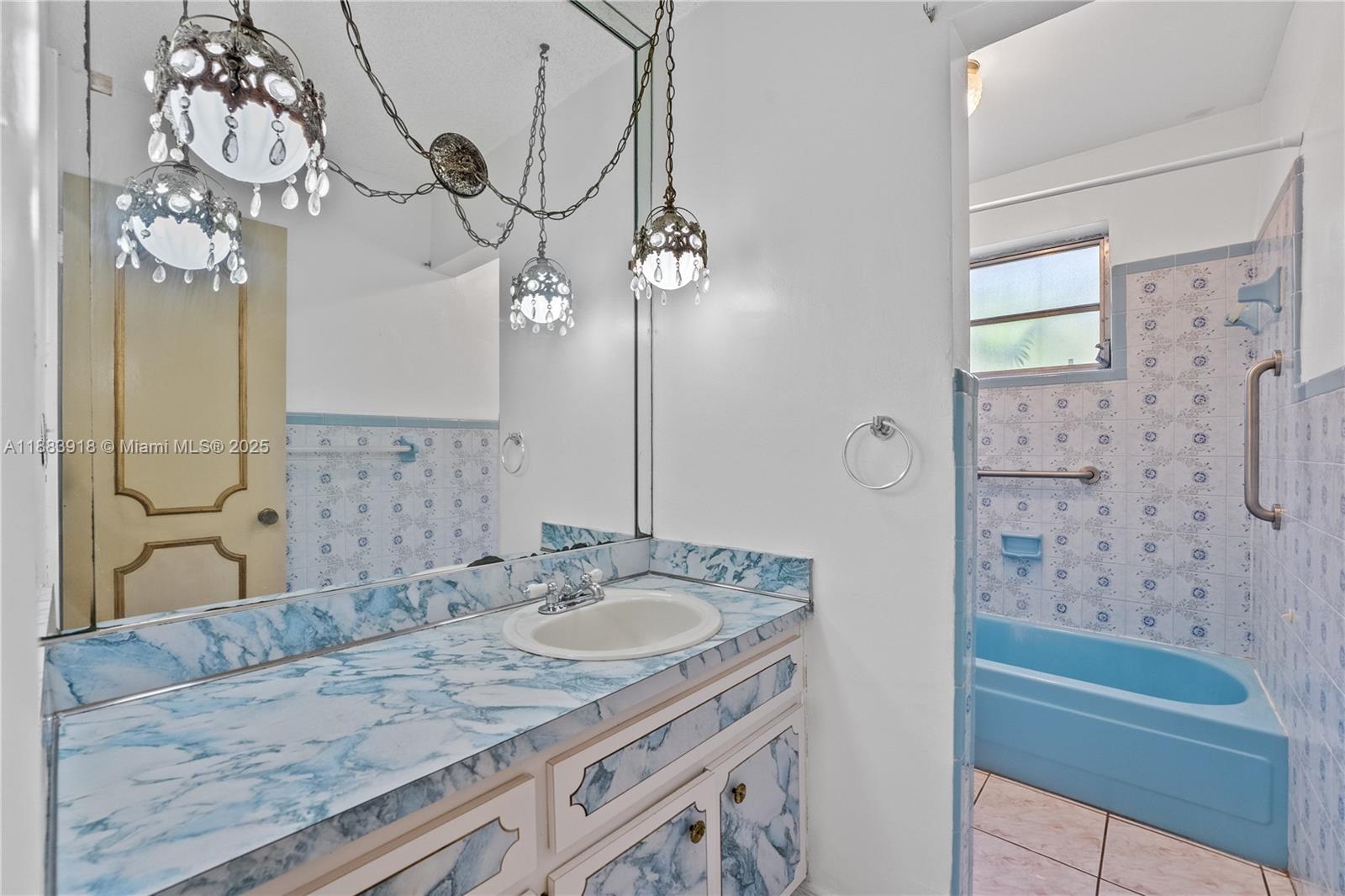 SOUTH SHENANDOAH - Residential