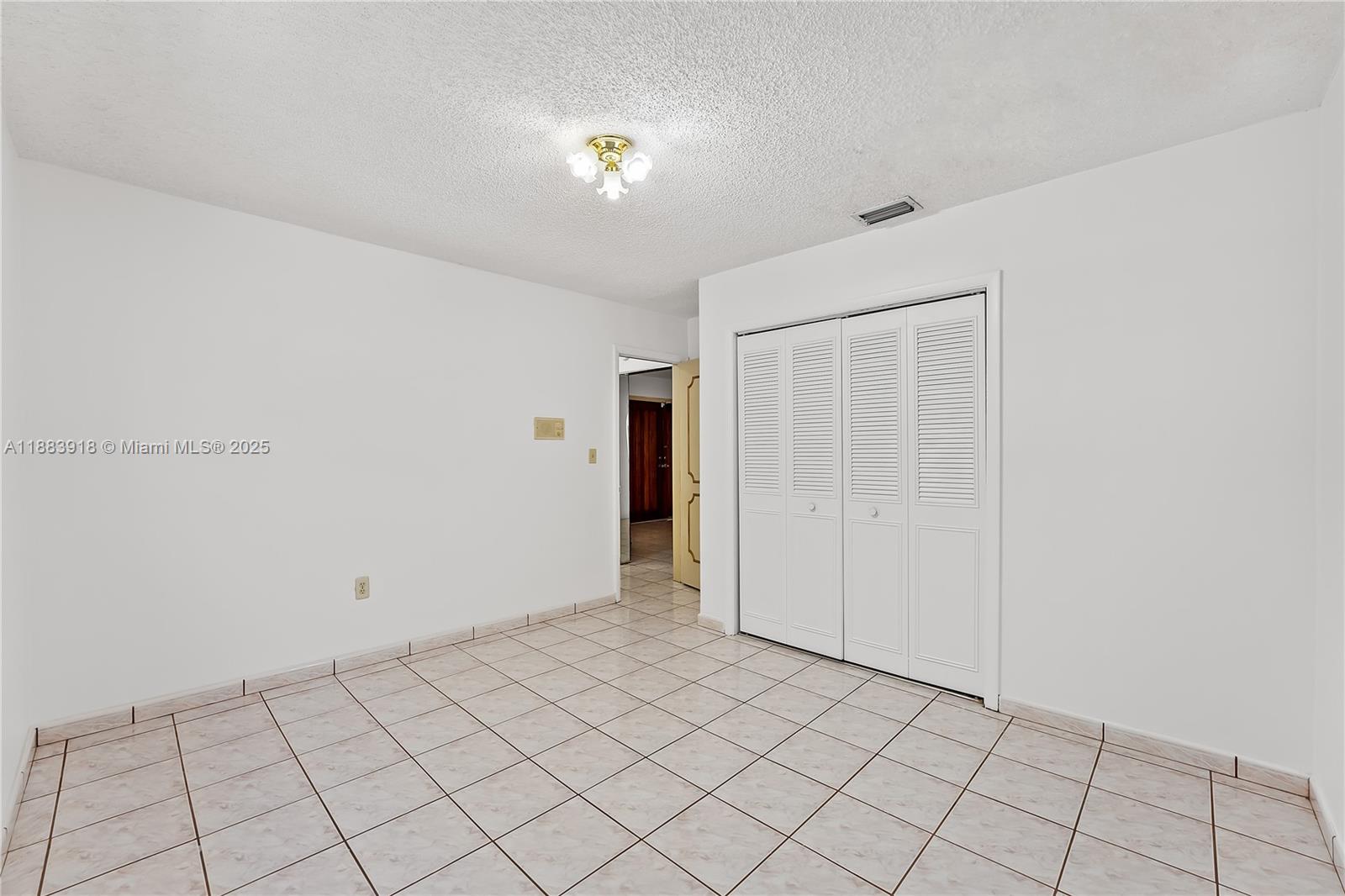 SOUTH SHENANDOAH - Residential