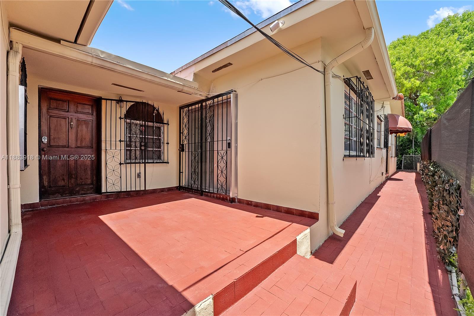 SOUTH SHENANDOAH - Residential