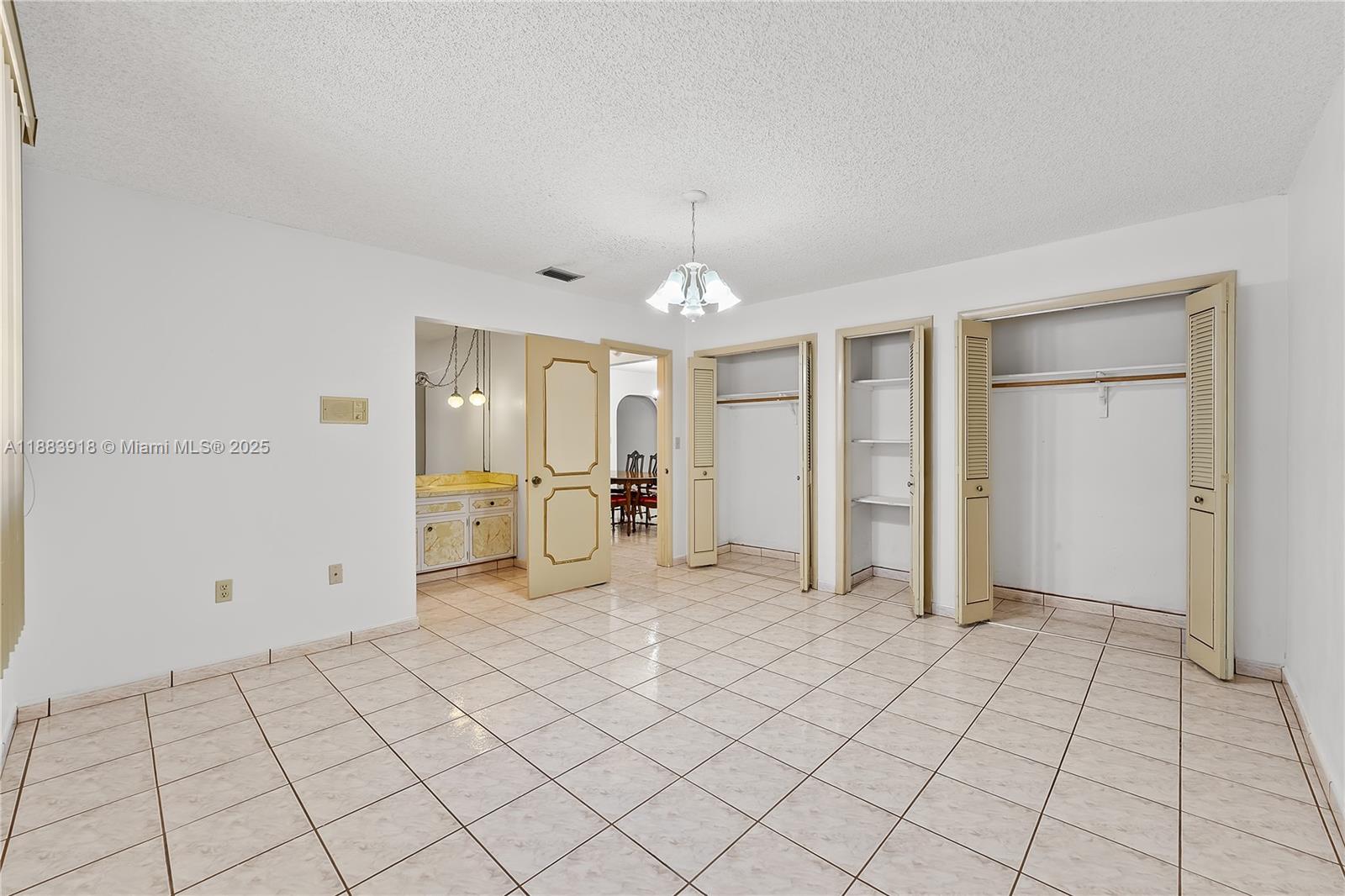 SOUTH SHENANDOAH - Residential