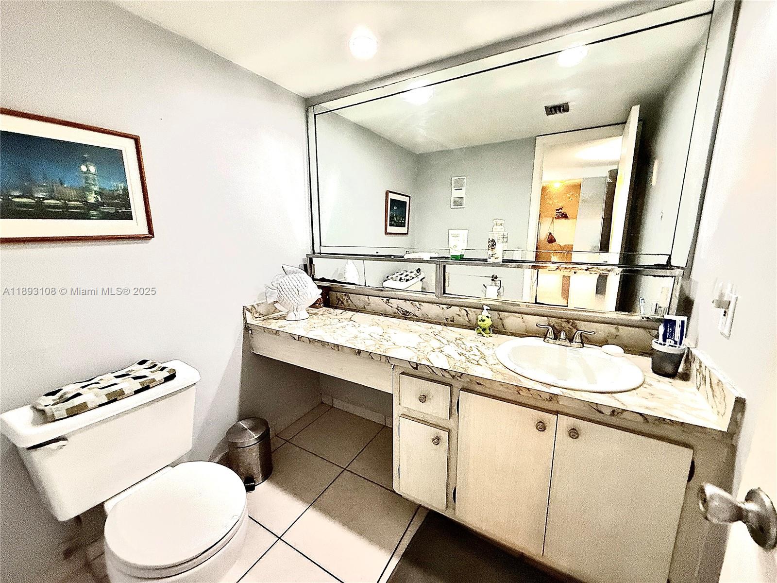 THE TERRACES CONDO PH II - Residential Lease