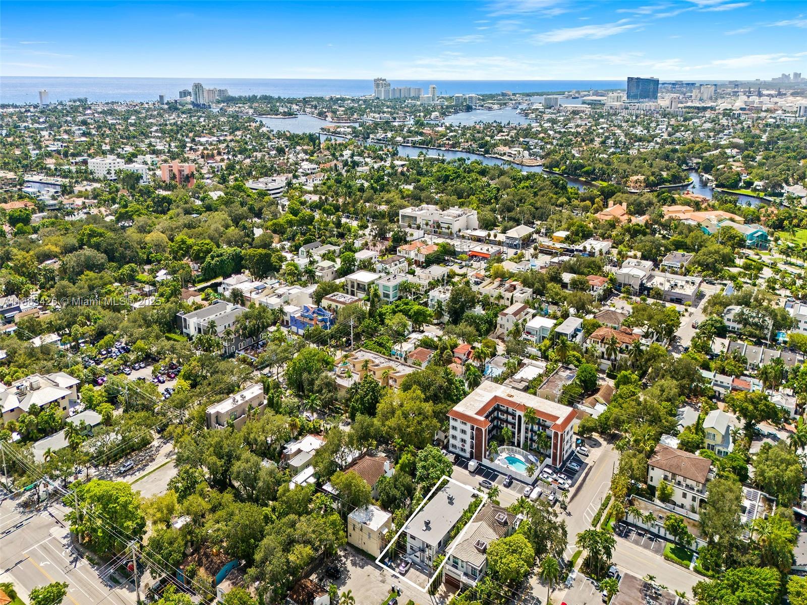 COLEE HAMMOCK - Residential Lease