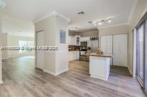 EMERALD COURTS - OPAL CRE - Residential Lease