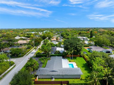 Tiny photo for 15421 SW 79th Ave, Palmetto Bay, FL 33157 (MLS # A12025936)