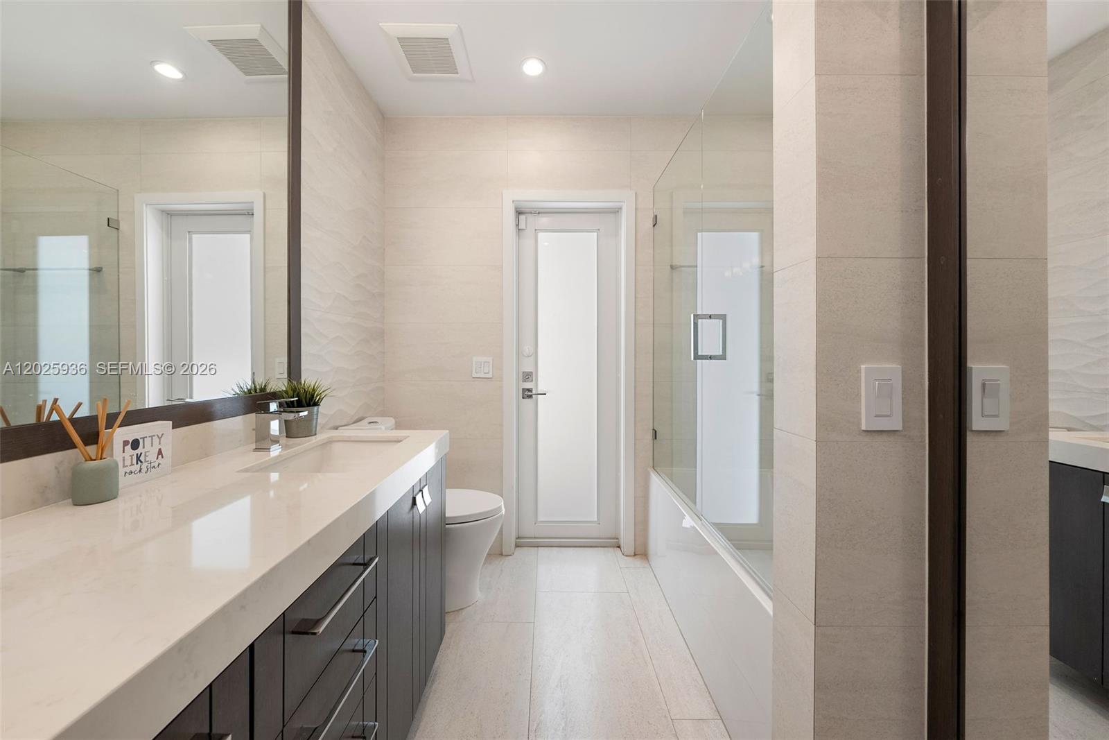 STONEHAVEN SOUTH - Residential