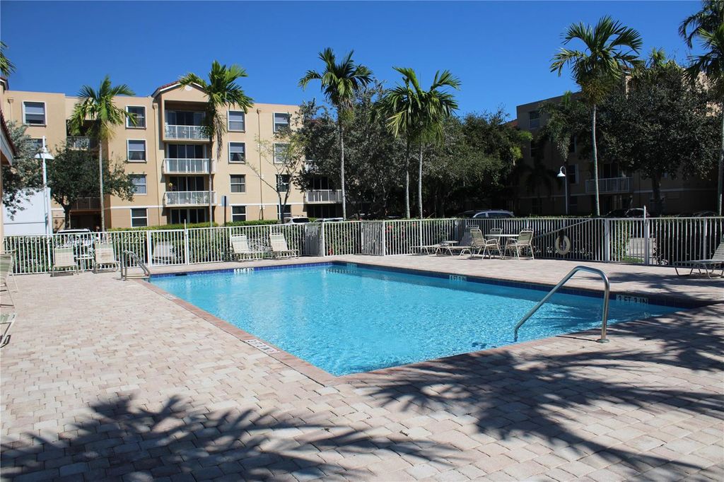 Photo of 519 E Sheridan St #1082, Dania Beach, FL 33004 (MLS # A11905612)