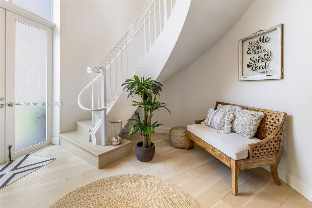 Photo of 2120 N Ocean Blvd #VII, Fort Lauderdale, FL 33305 (MLS # A11797404)