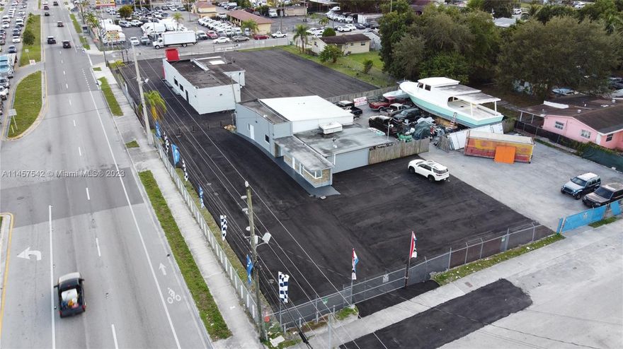 *** GREAT INCOME PROPERTY*** CURRENTLY LEASED PRODUCING OVER $ 440,000 PER YEAR. LEASED WITH VERY FLEXIBLE TERMS. GREAT OPPORTUNITY  TO ACQUIRE A GREAT INVESTMENT - OWNER USE PROPERTY IN A VERY DESIRABLE CORRIDOR. ALMOST 400 FT. OF FRONTAGE RIGHT ON NW 27TH AV. CURRENTLY LEASED PRODUCING OVER $ 440,000 PER YEAR. LEASED WITH VERY FLEXIBLE TERMS. THIS LISTING IS AN ASSEMBLAGE OF FOUR (4) LOTS,  TOTALING 47,182 SQ. FT. OF PRIME LAND. INCLUDES TWO OFFICE BUILDINGS OF APROX. 3,000 Sq.Ft. REMODELED IN 2020 AND FULL (6 BAYS) VEHICLE SERVICE REPAIR AREA.  PLENTY OF USES ALLOWED SUCH AS MULTIPLE RETAIL, RESIDENTIAL AND INDUSTRIAL UNITS. MANY NEW DEVELOPMENT PROJECTS SOON TO COME TO THE AREA, INCLUDING PUBLIC TRANSIT PROJECTS.