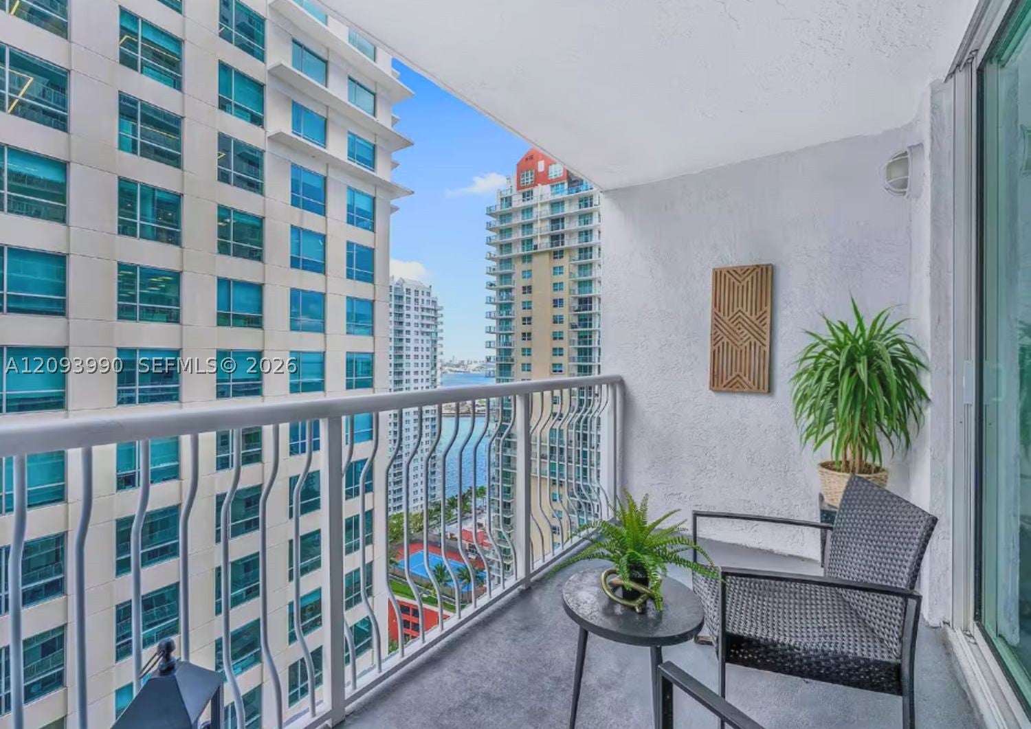 1200 Brickell Bay Dr 2610