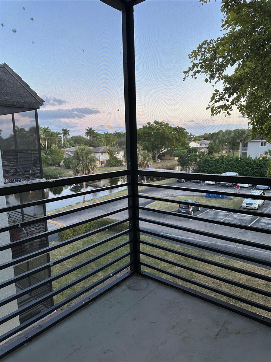 Property for Sale at 3730 N Pine Island Rd 447, Sunrise, Miami-Dade County, Florida - Bedrooms: 3 
Bathrooms: 2  - $229,000