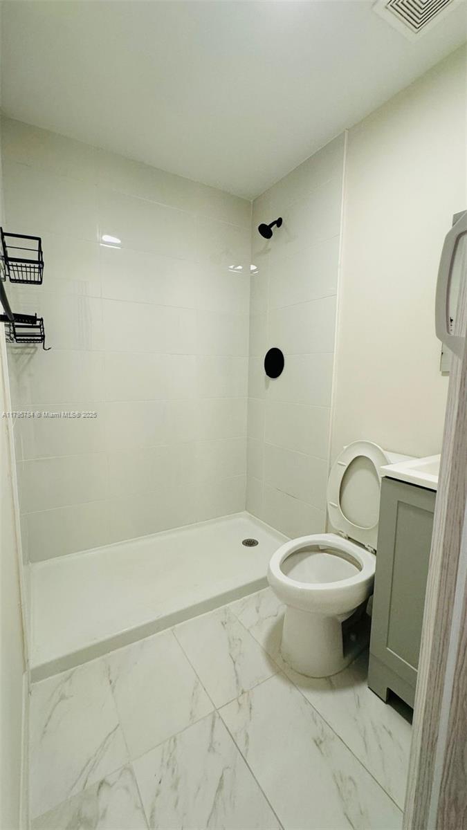 Rental Property at 25657 Sw 144th Ave 1, Homestead, Miami-Dade County, Florida - Bedrooms: 1 
Bathrooms: 1  - $1,400 MO.
