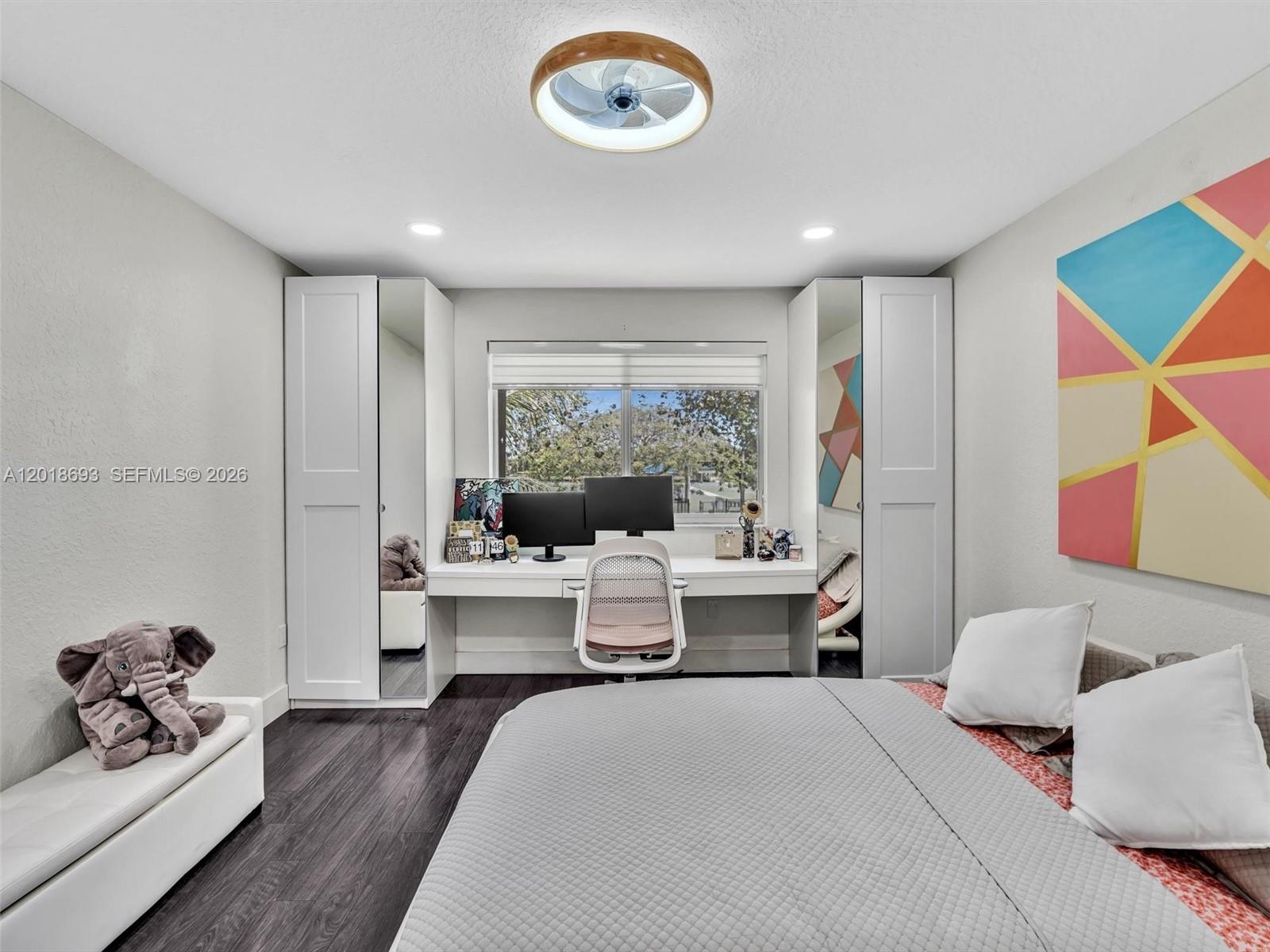 LAS BRISAS AT DORAL CONDO - Residential