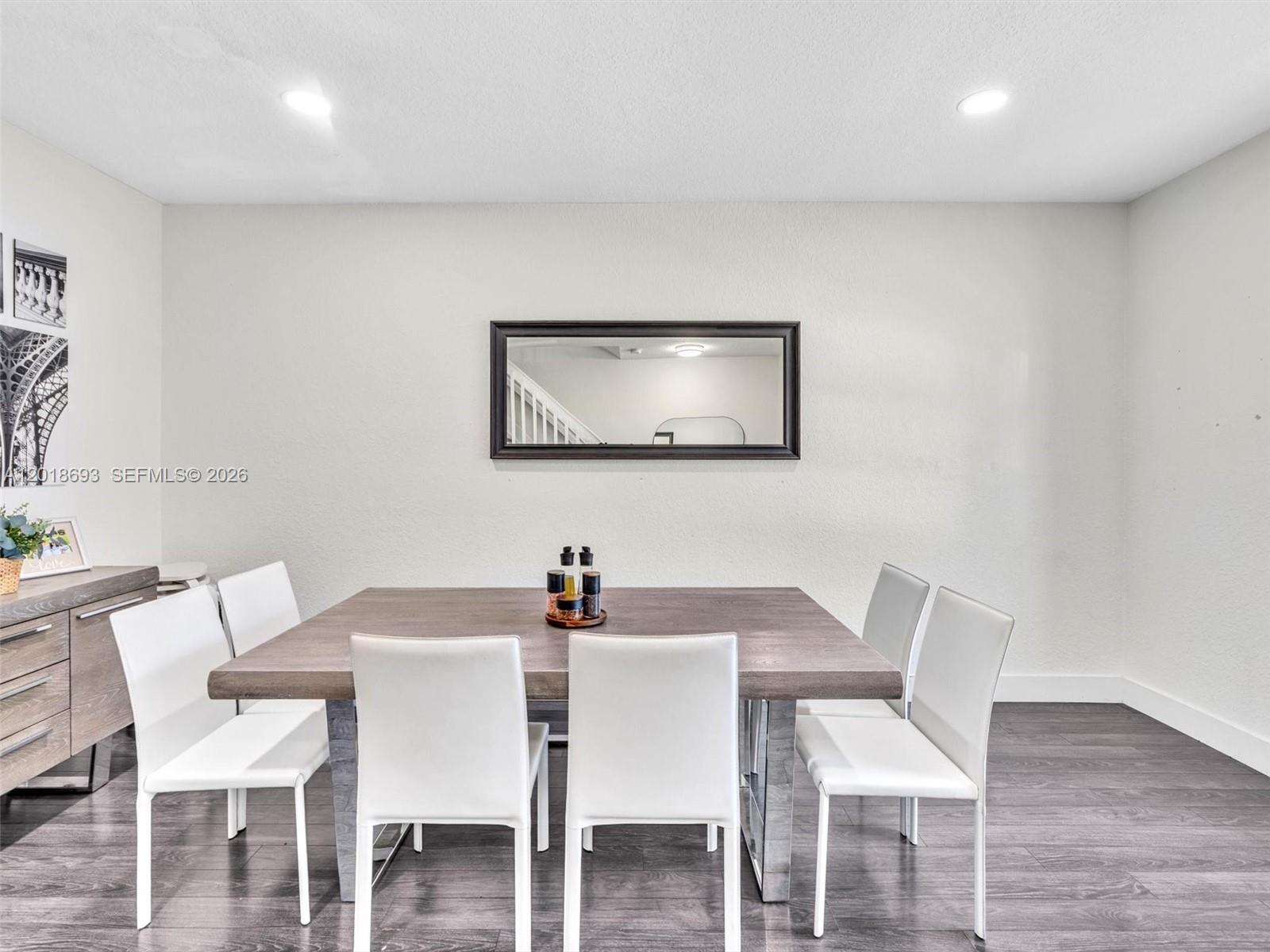 LAS BRISAS AT DORAL CONDO - Residential