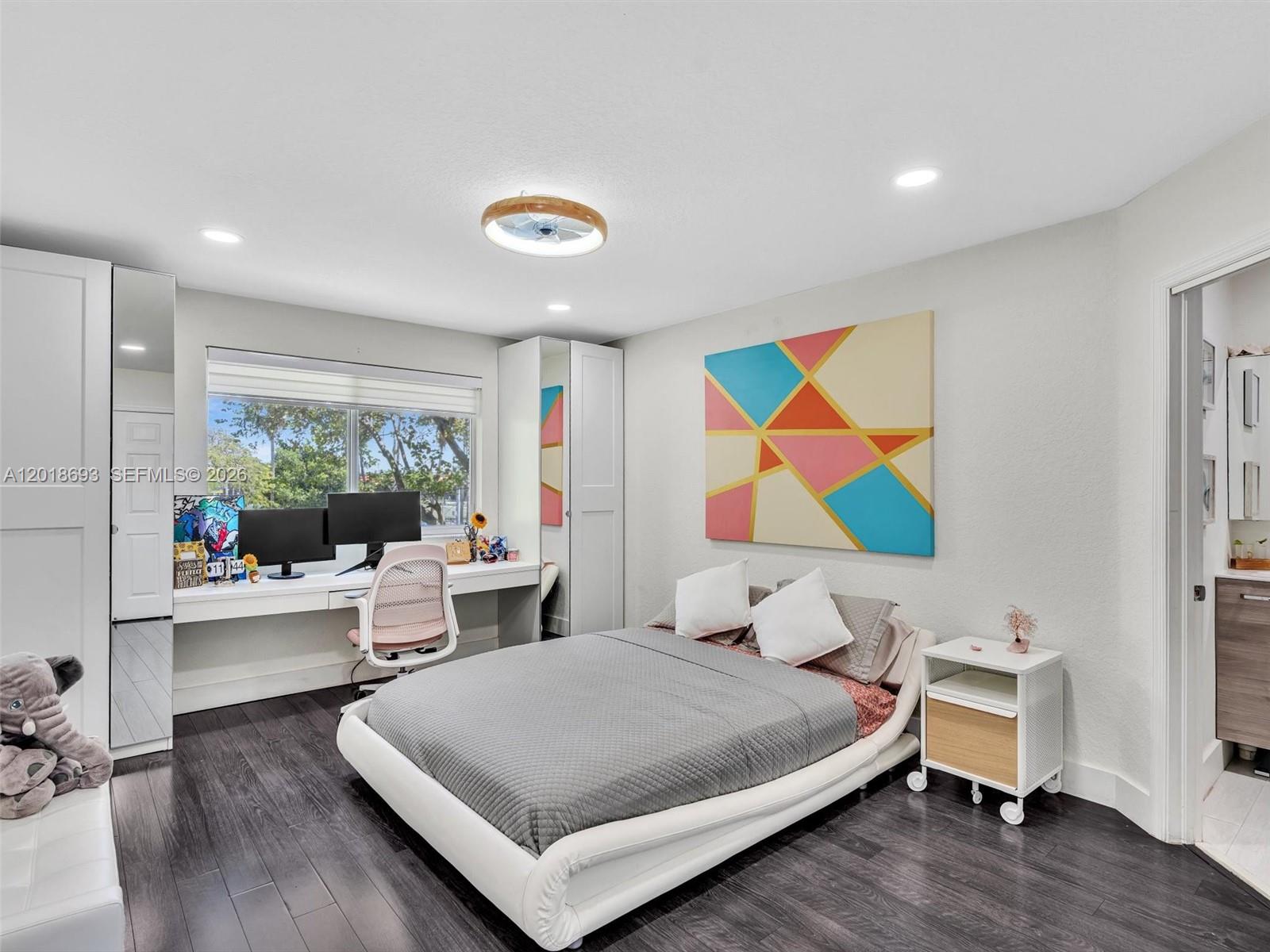 LAS BRISAS AT DORAL CONDO - Residential