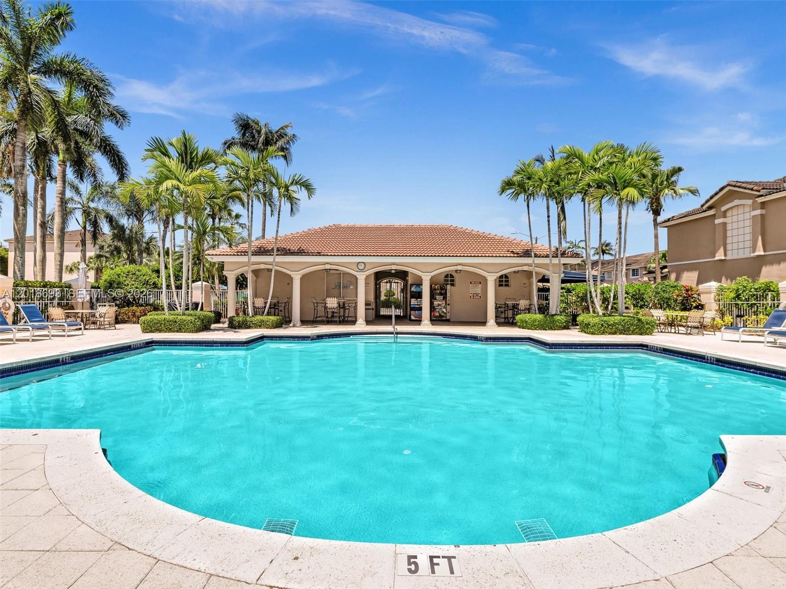 LAS BRISAS AT DORAL CONDO - Residential