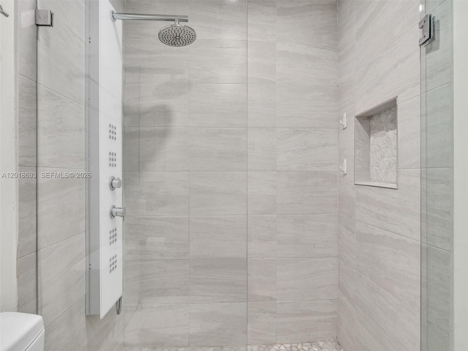 LAS BRISAS AT DORAL CONDO - Residential