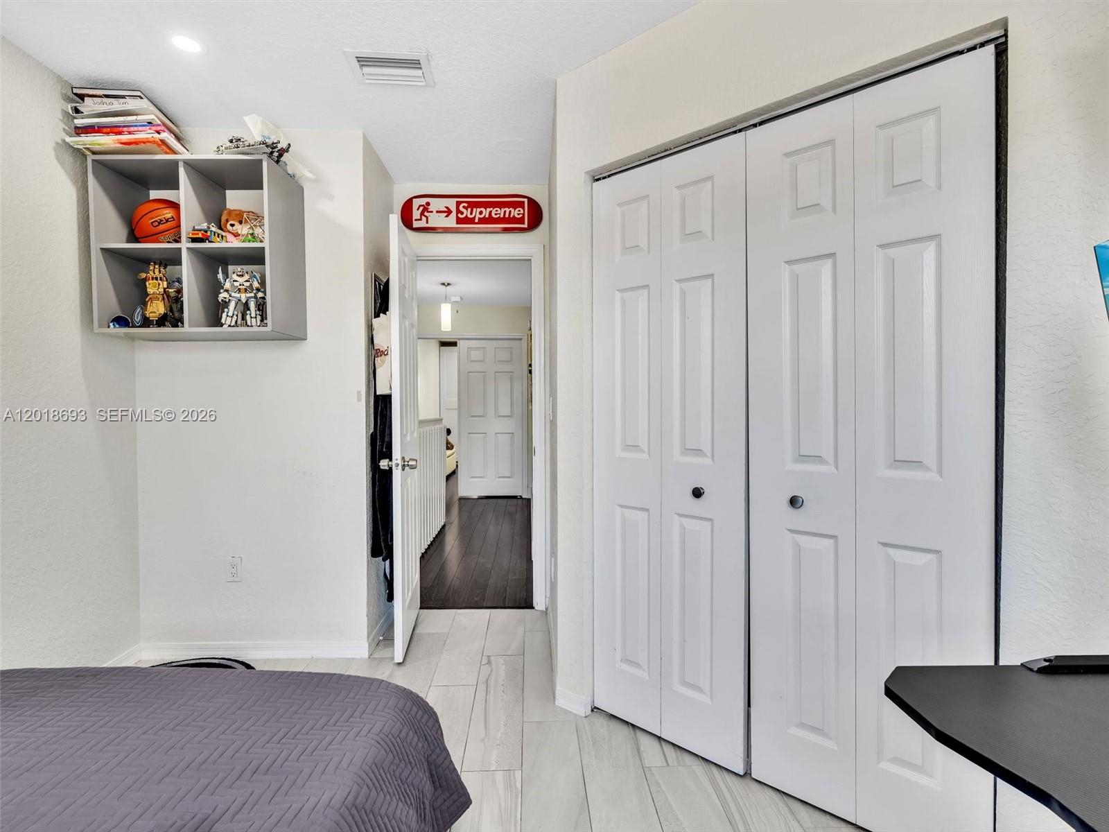 LAS BRISAS AT DORAL CONDO - Residential