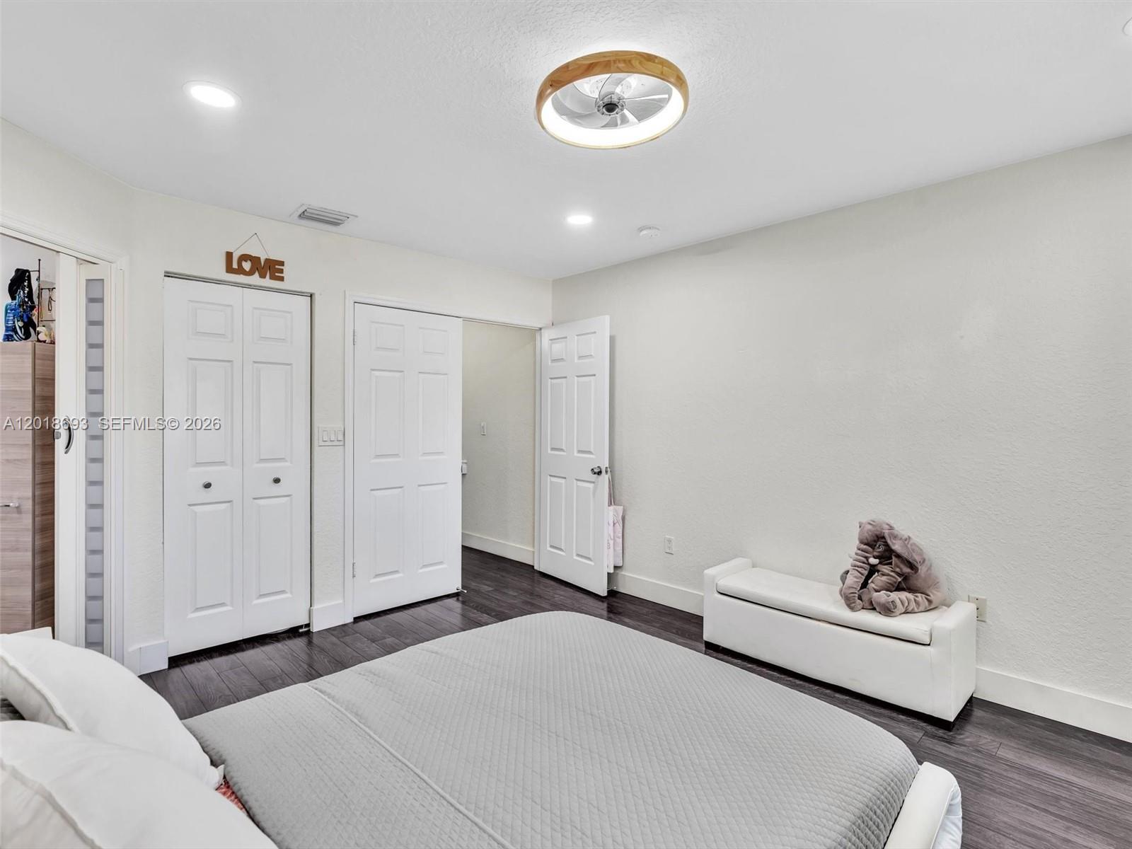 LAS BRISAS AT DORAL CONDO - Residential