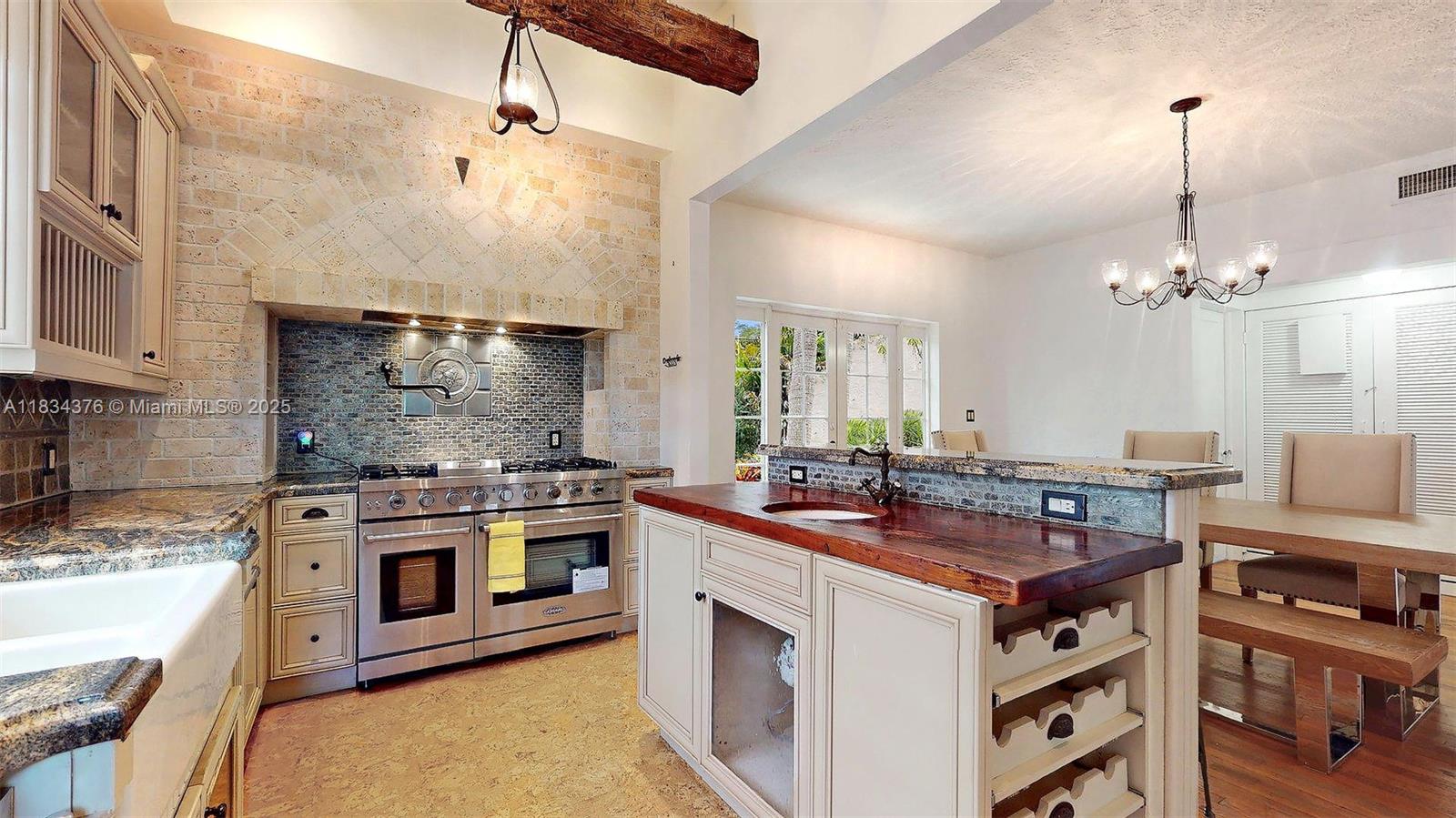 C GABLES GRANADA SEC REV - Residential