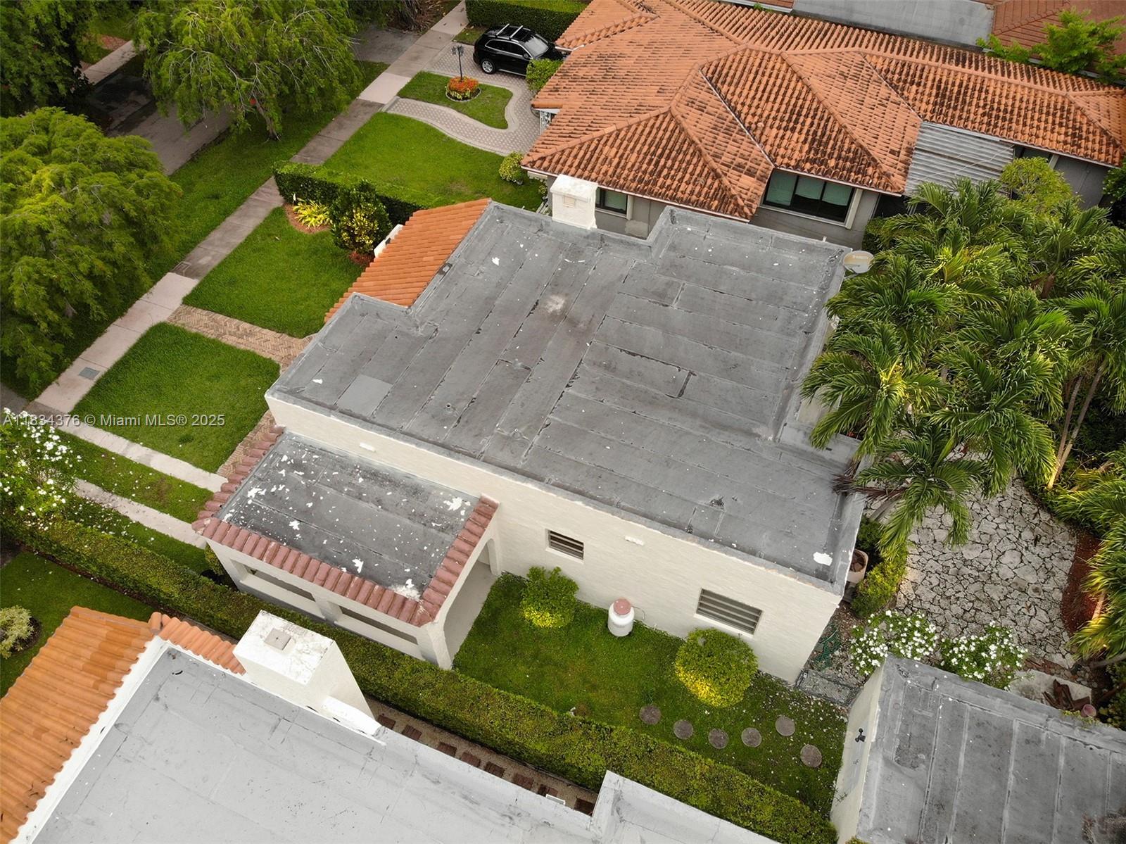 C GABLES GRANADA SEC REV - Residential