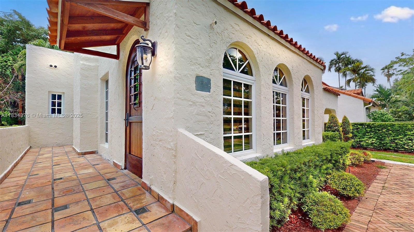 C GABLES GRANADA SEC REV - Residential