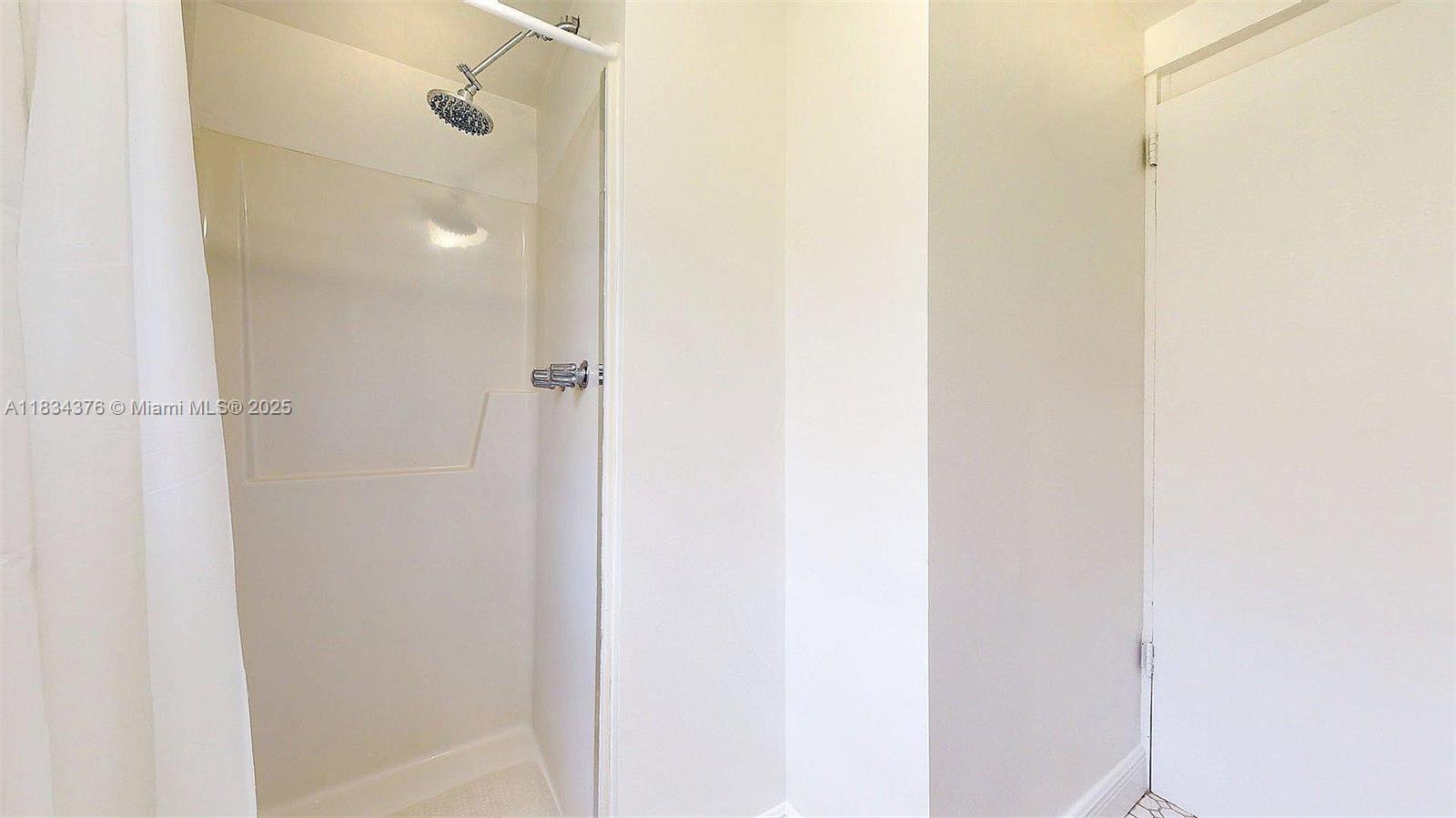 C GABLES GRANADA SEC REV - Residential