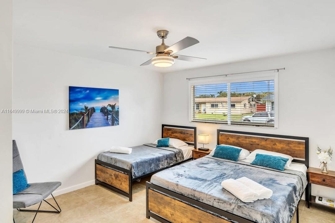 HOLLYWOOD HILLS AMEN PLAT - Residential