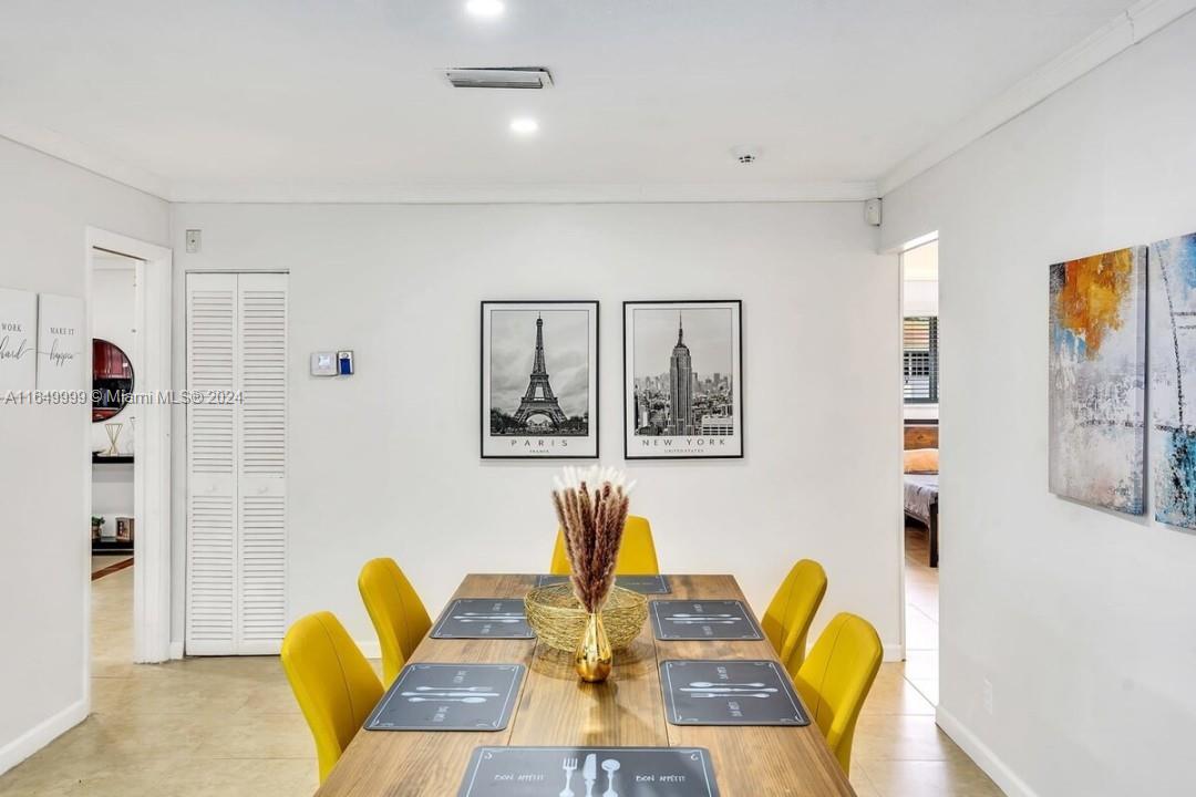 HOLLYWOOD HILLS AMEN PLAT - Residential