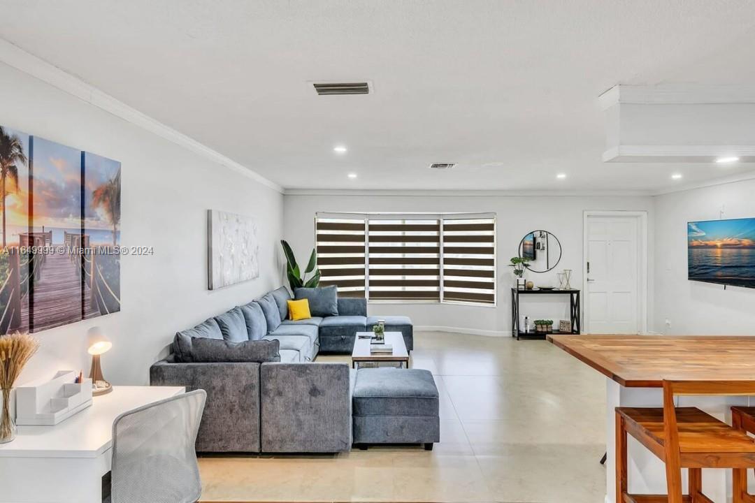 HOLLYWOOD HILLS AMEN PLAT - Residential