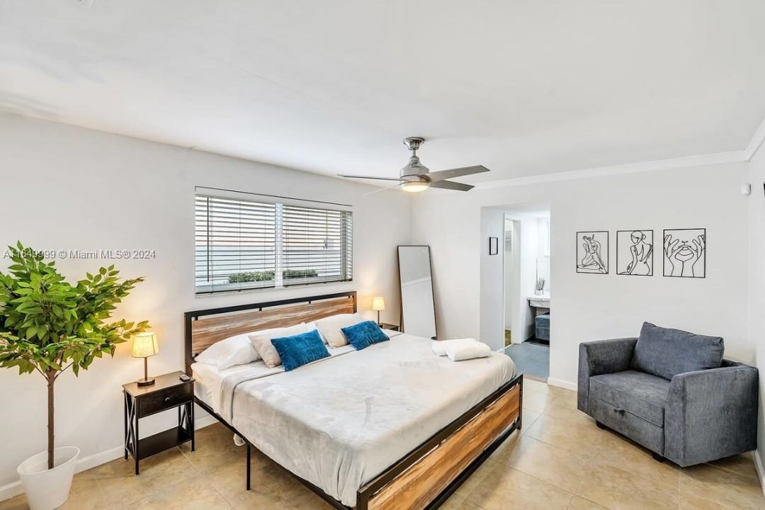 HOLLYWOOD HILLS AMEN PLAT - Residential