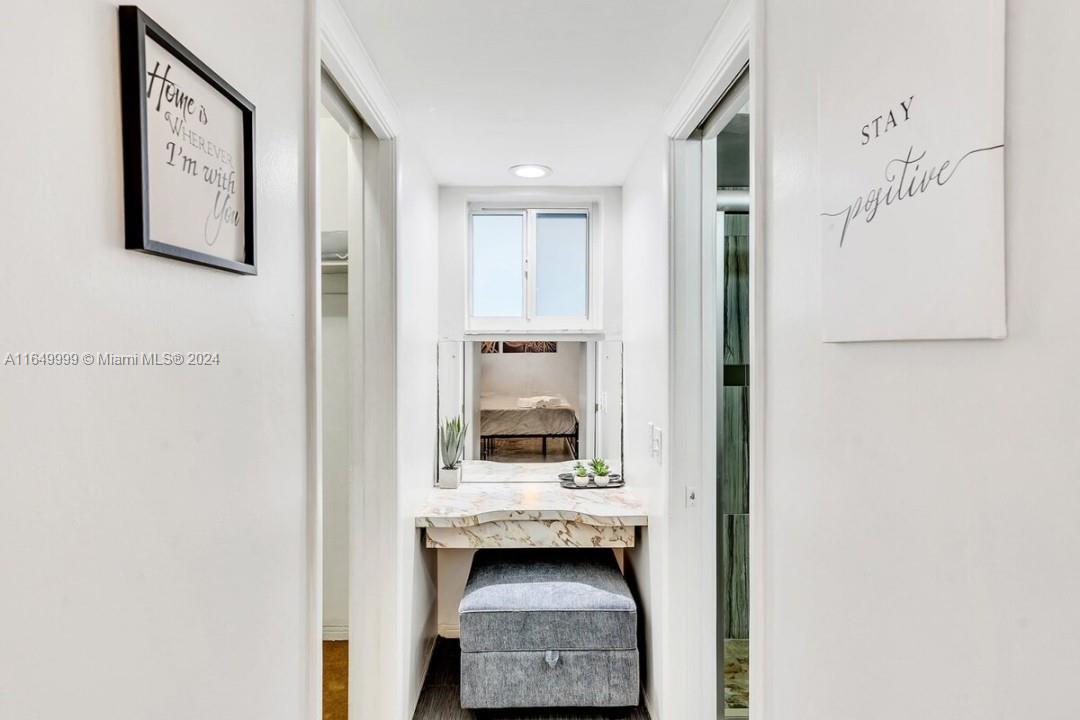 HOLLYWOOD HILLS AMEN PLAT - Residential