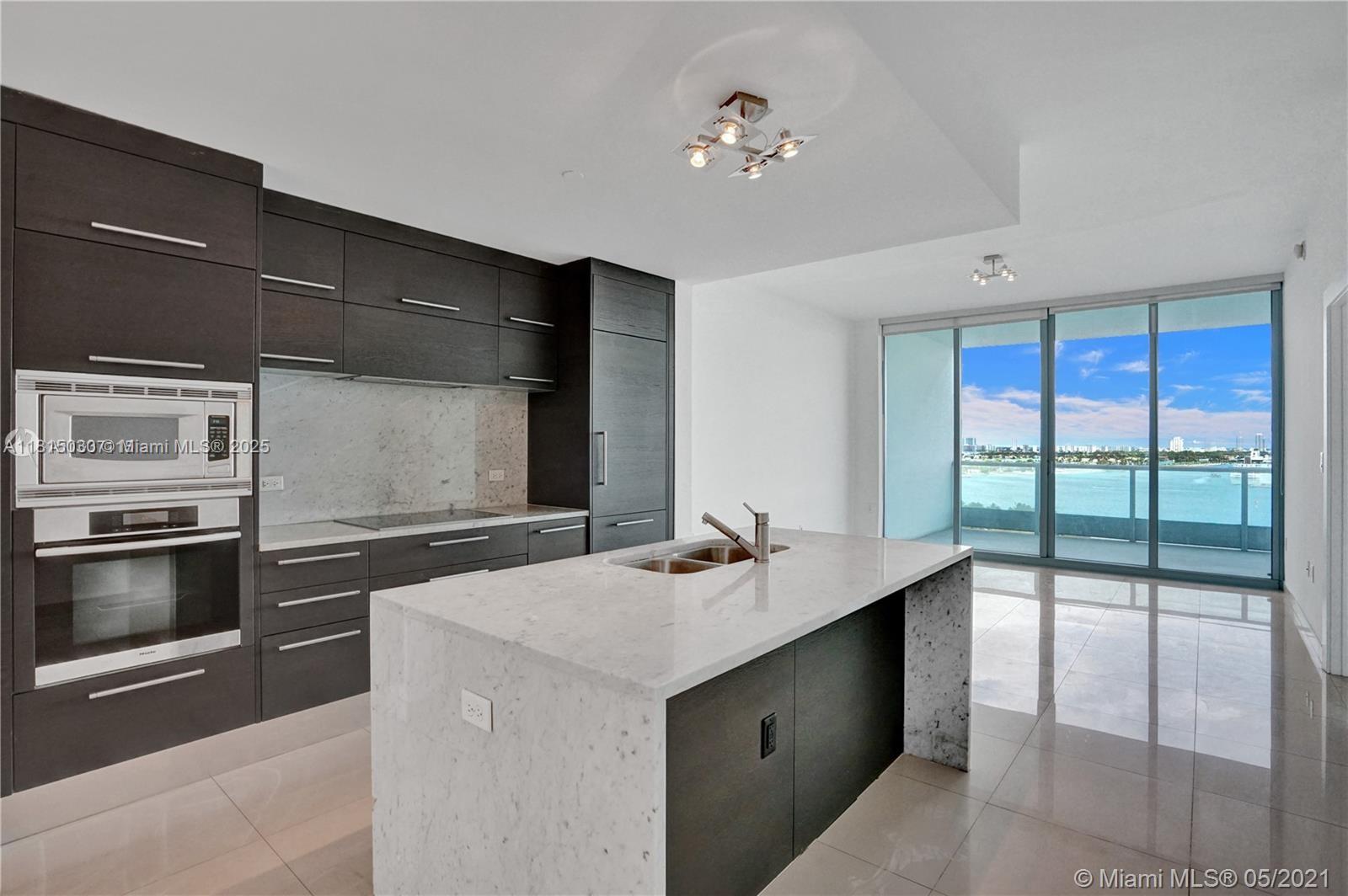 Rental Property at 900 Biscayne Blvd 1905, Miami, Broward County, Florida - Bedrooms: 1 
Bathrooms: 2  - $4,000 MO.
