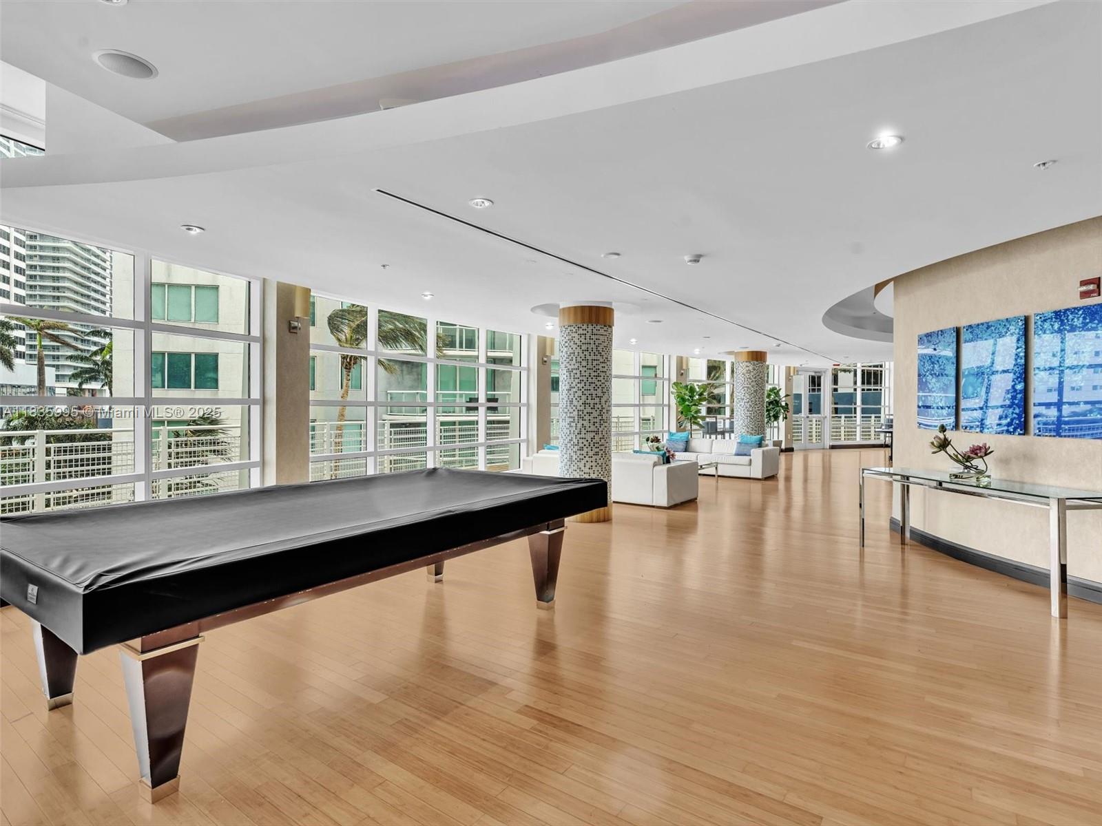 VIZCAYNE SOUTH CONDO - Residential Lease