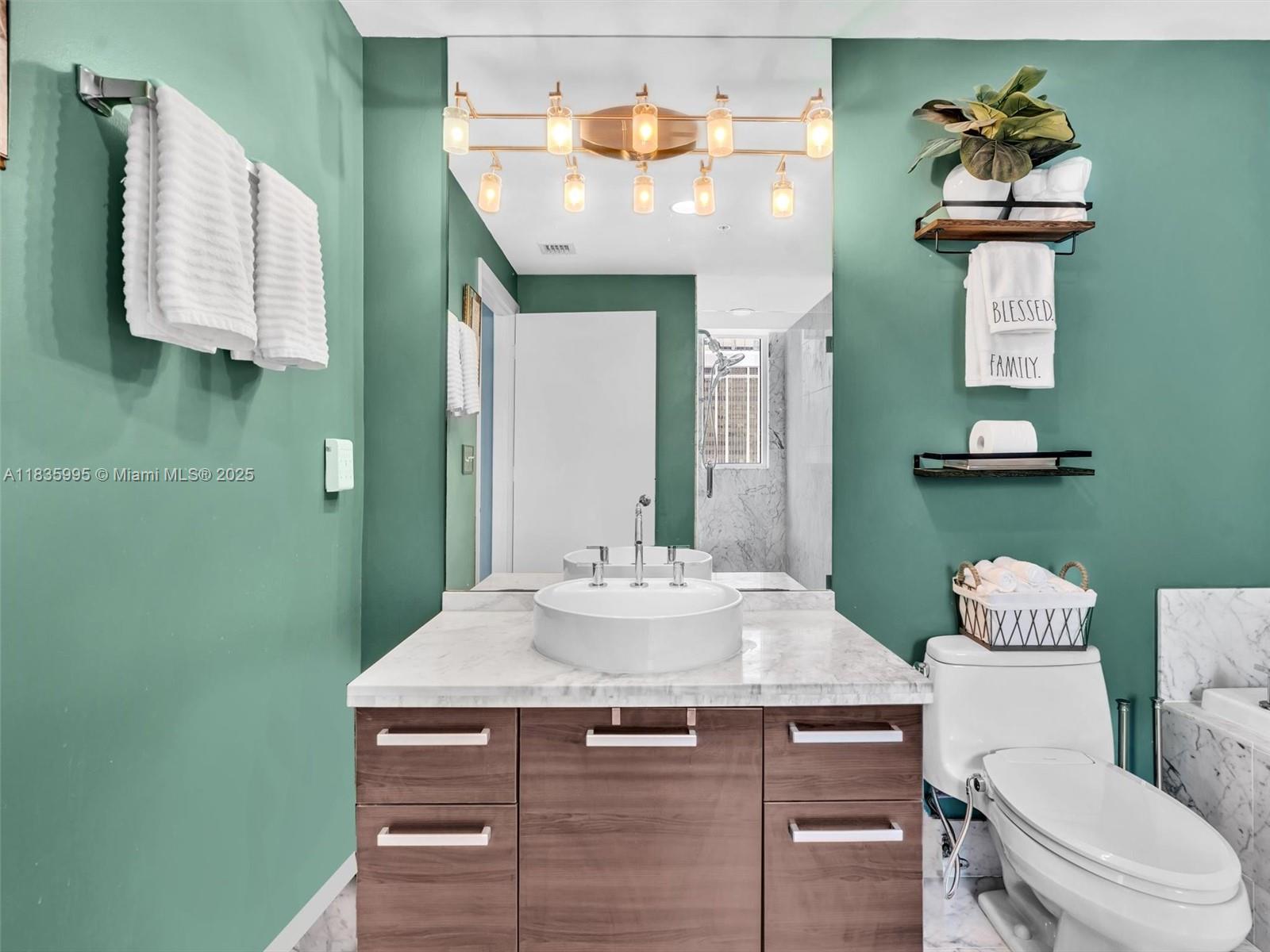 VIZCAYNE SOUTH CONDO - Residential Lease