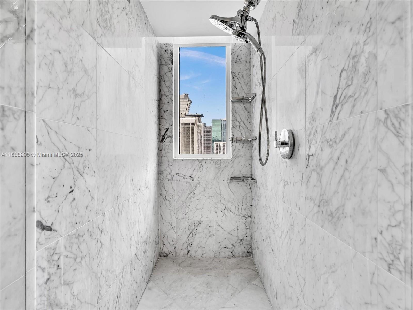 VIZCAYNE SOUTH CONDO - Residential Lease