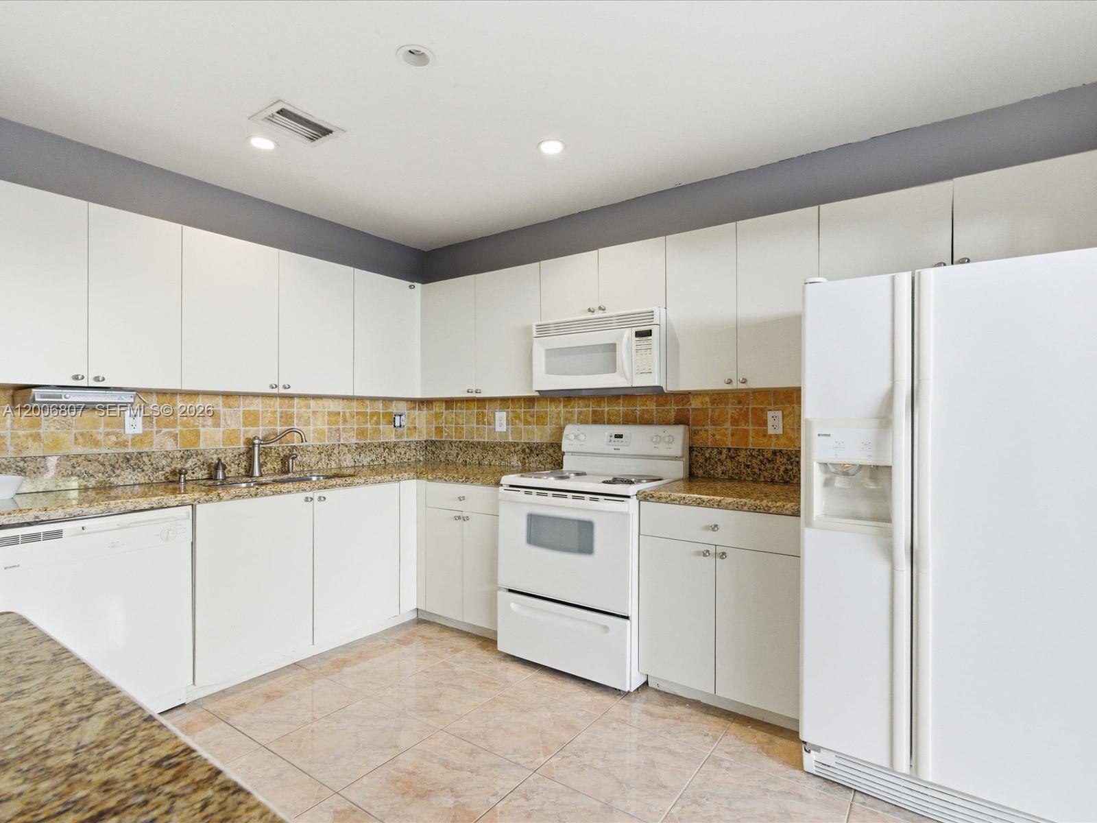 KINGDOM DREAM - Residential