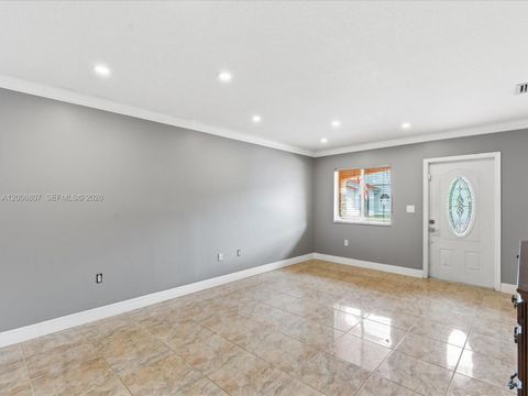 Tiny photo for 5982 SW 162nd Ct, Miami, FL 33193 (MLS # A12006807)