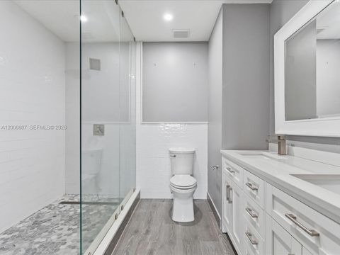 Tiny photo for 5982 SW 162nd Ct, Miami, FL 33193 (MLS # A12006807)