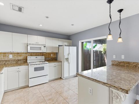 Tiny photo for 5982 SW 162nd Ct, Miami, FL 33193 (MLS # A12006807)